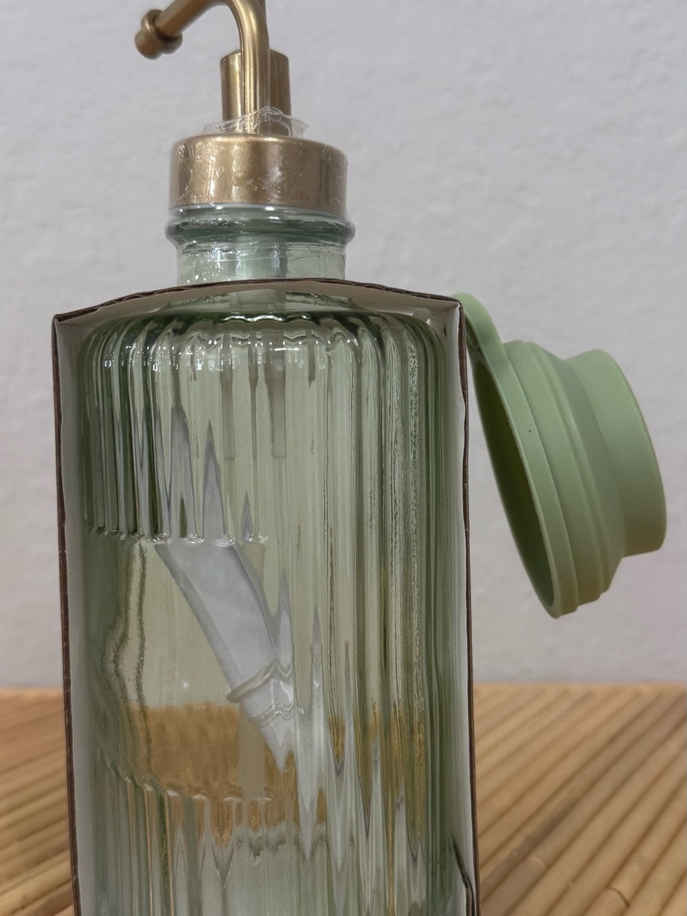 CWC Cook with Color Light Green Ribbed Glass Syrup Dispenser Collapsible Funnel - Picture 4 of 7